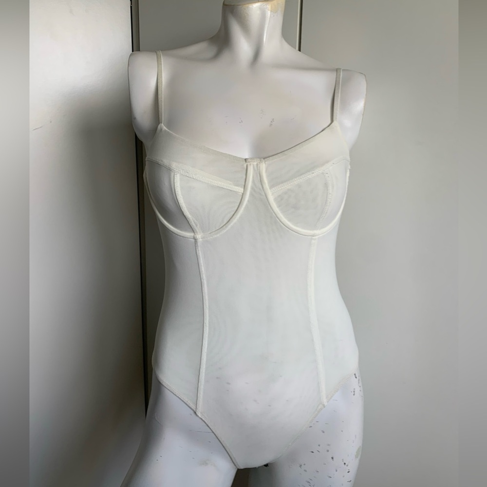 Princess Polly size 8 ivory semi-sheer bodysuit